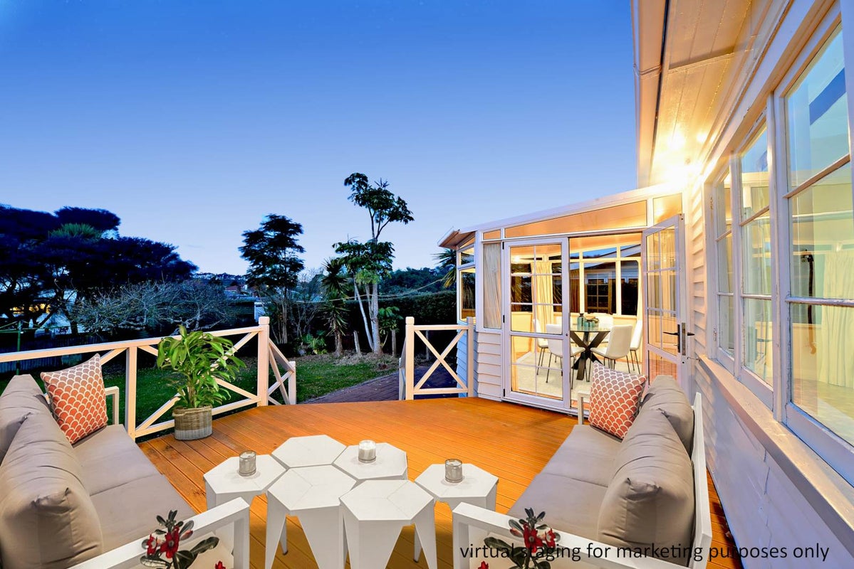 77 Huia Road, Point Chevalier, Auckland - Carousel 1