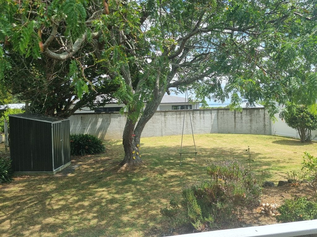 5 Puriri Road, Beachlands, Auckland - Carousel 12