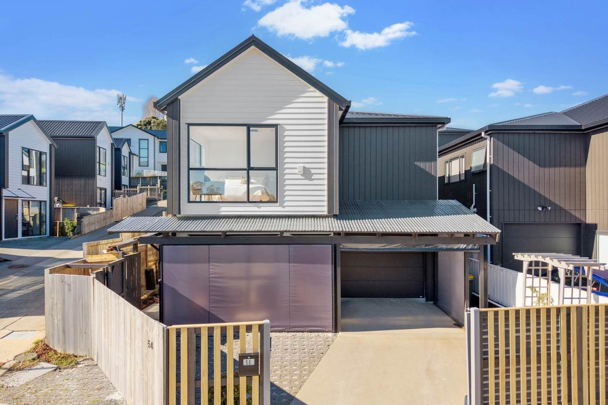 54 Kenmure Avenue, Forrest Hill, Auckland - Carousel 1