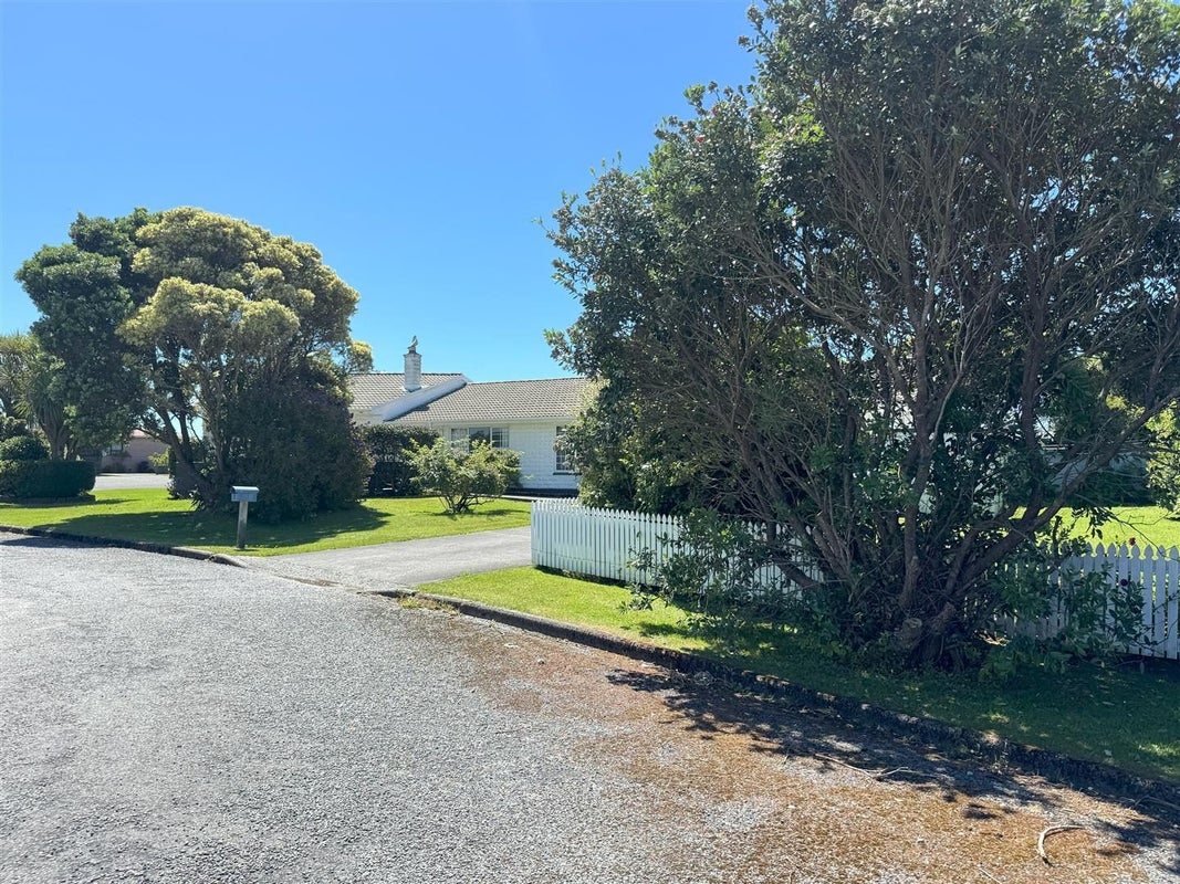 1 Robert Road, Paroa, Greymouth - Carousel 33