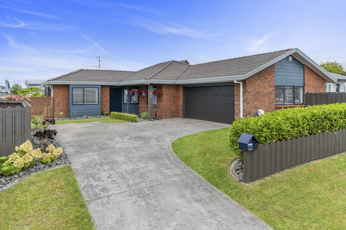 1/13 Nelson Street, Papakura, Auckland - Carousel 2
