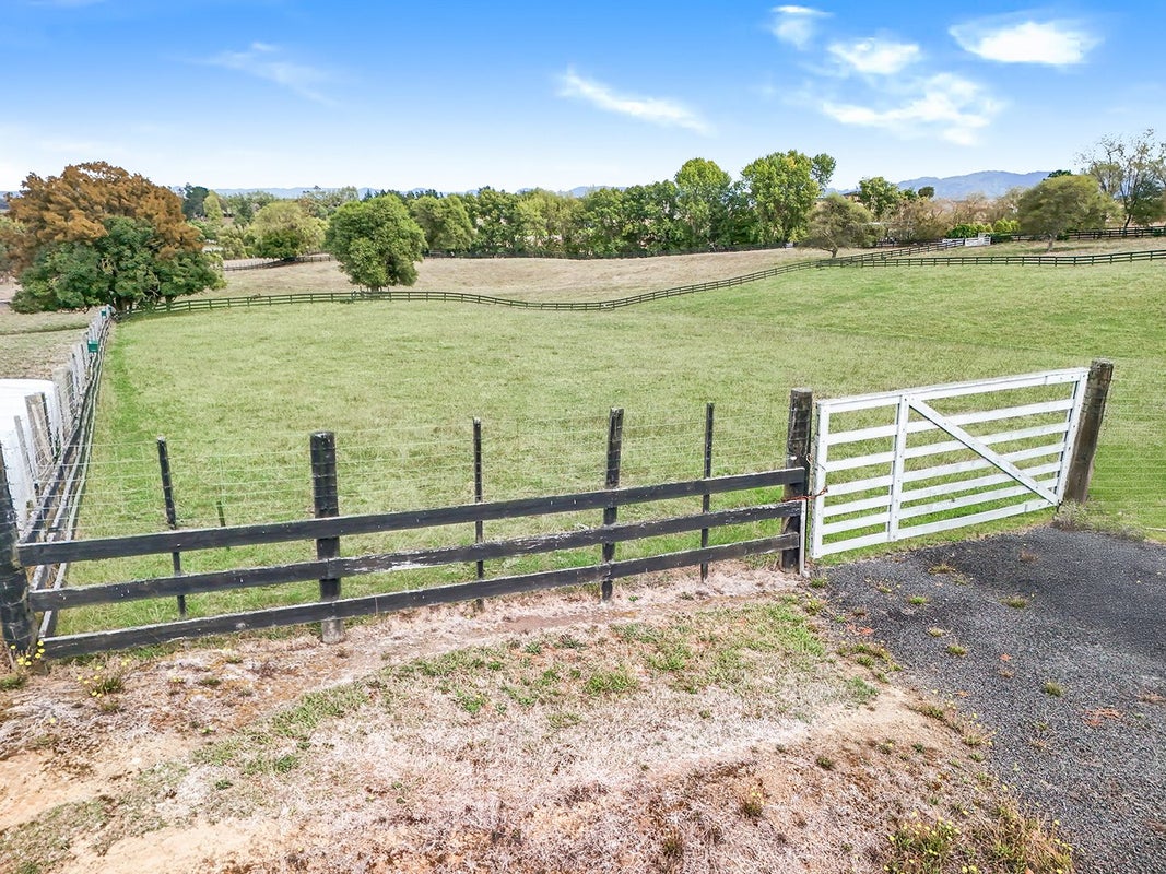613 Horsham Downs Road, Horsham Downs, Hamilton - Carousel 2