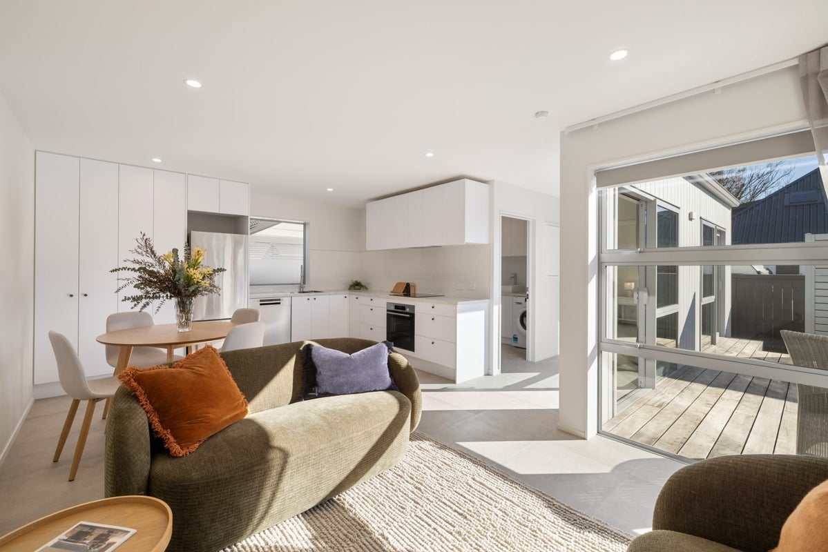 2/273 Westminster Street, Mairehau, Christchurch - Carousel 2