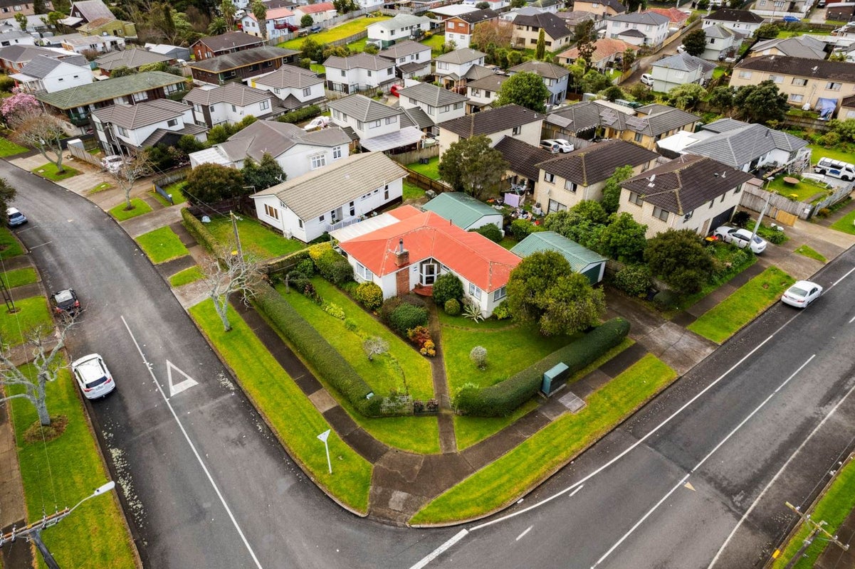 40B Wedgwood Avenue, Mangere East, Auckland - Carousel 2