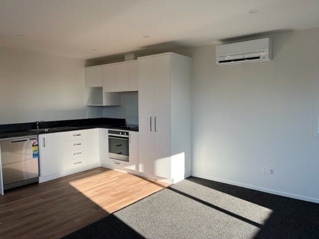 72 Hedges Street, Sanson, Sanson - Carousel 1