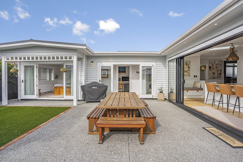 387 Jackson Street, Petone, Lower Hutt - Carousel 1