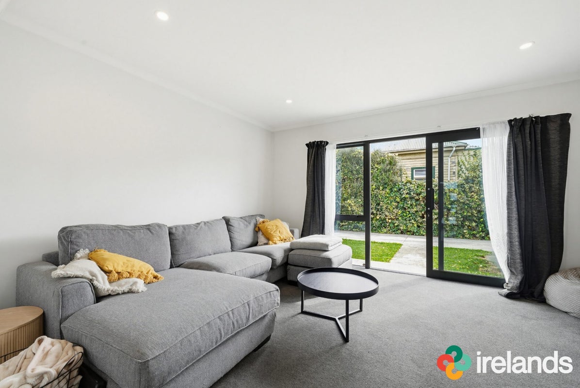 2/176 Geraldine Street, Edgeware, Christchurch - Carousel 2