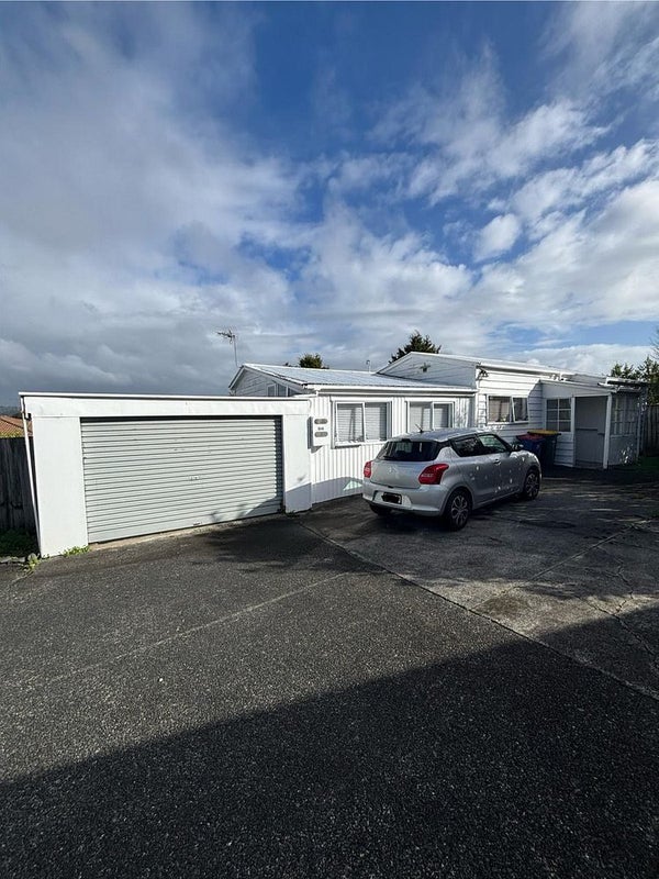 808 East Coast Road, Oteha, Auckland - Carousel 1