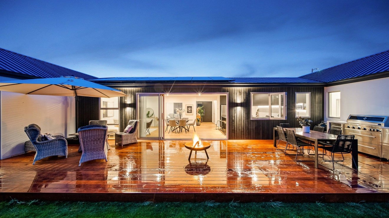 2 Guyon Street, MARSHLAND, CHRISTCHURCH - Carousel 34