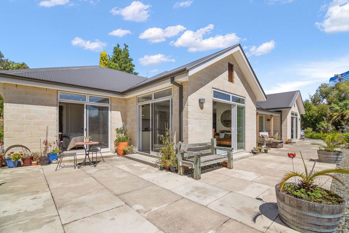 36 Pukeko Lane, Redwood Valley - Carousel 2