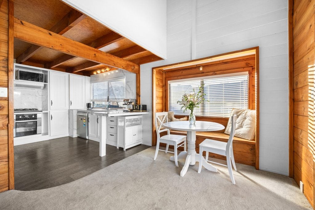 4037 Great North Road, Glen Eden, Auckland - Carousel 2