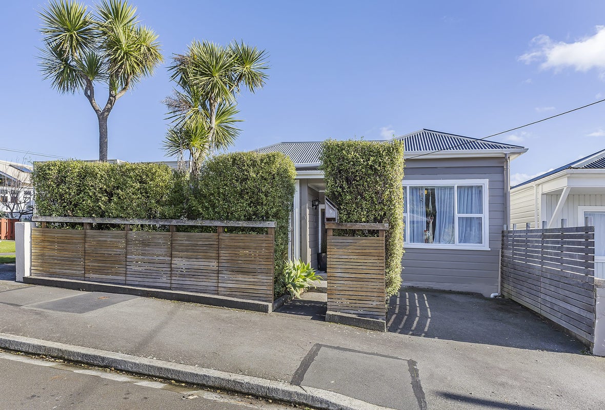 8 Chatham Street, Berhampore, Wellington - Carousel 38