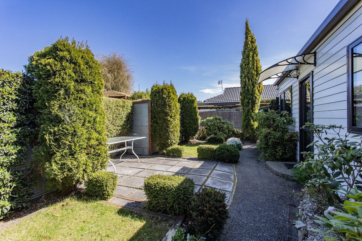 29 Charlcott Street, Burnside, Christchurch - Carousel 11
