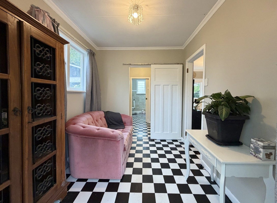 6 Freyberg Place, Tokoroa, Tokoroa - Carousel 2