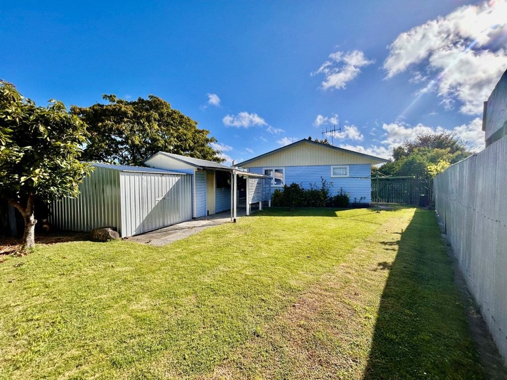 22 Scully Crescent, Onekawa, Napier - Carousel 13