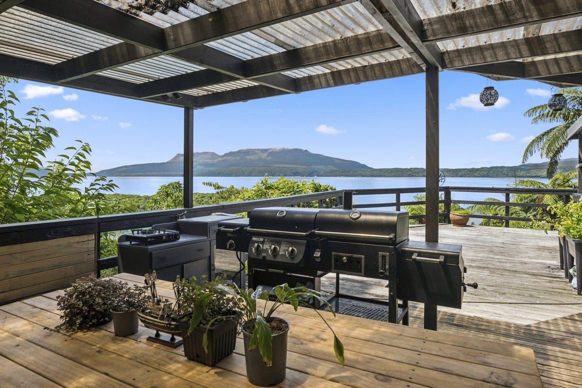 62 Spencer Road, Lake Tarawera, Rotorua - Carousel 2