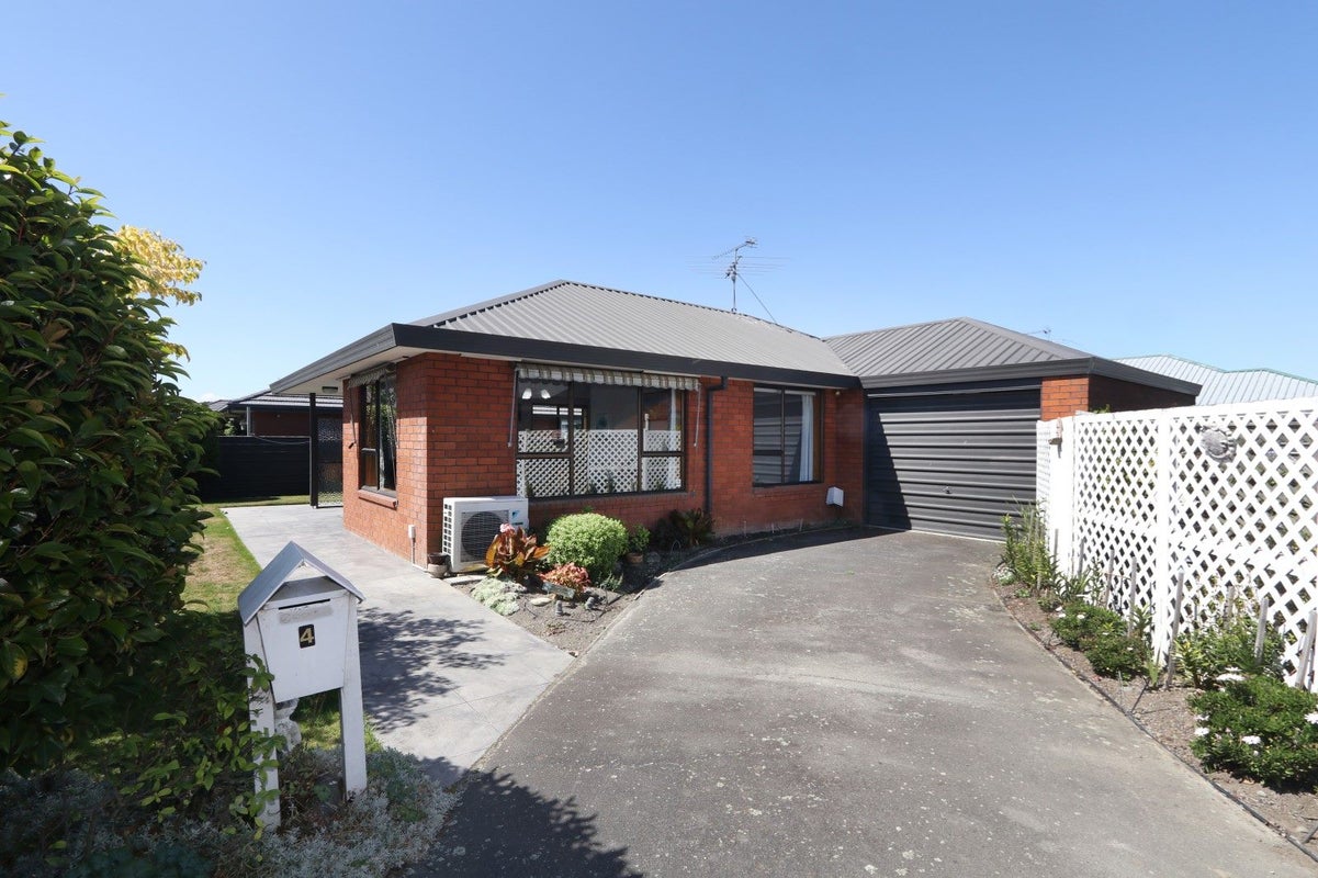 7/11 Cox Street, Ashburton, Ashburton - Carousel 1