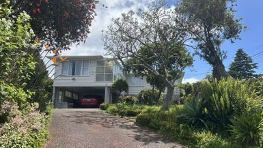 55 Park Road, Glenfield, Auckland - Carousel 1