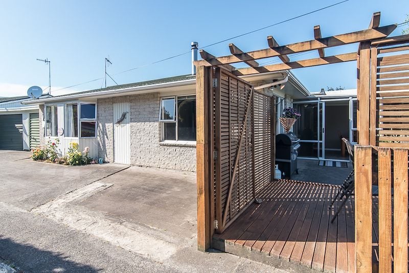 4 Kiwi Road, Raumati Beach, Paraparaumu - Carousel 24