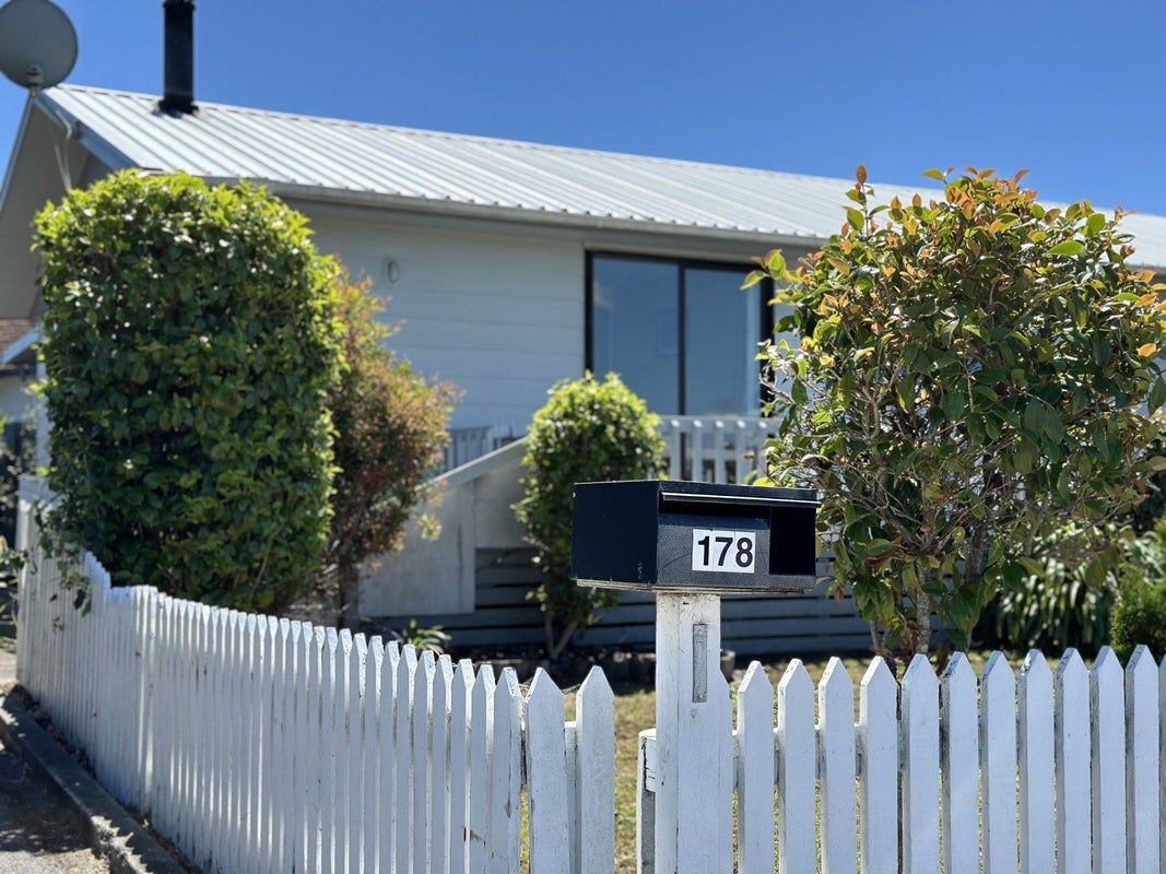 178 Acacia Bay Road, Nukuhau, Taupo - Carousel 1