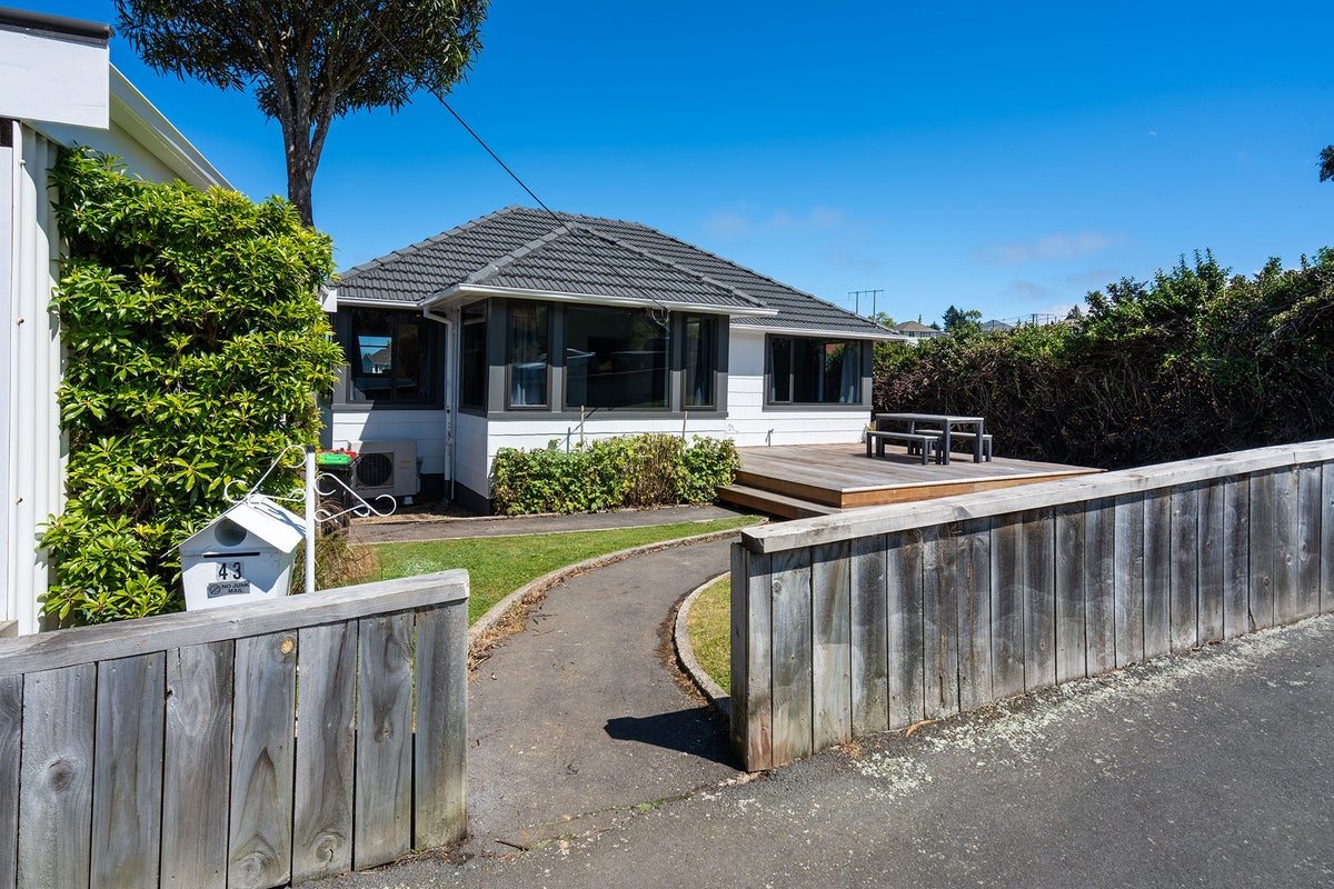 43 Ashmore Street, Halfway Bush, Dunedin - Carousel 2