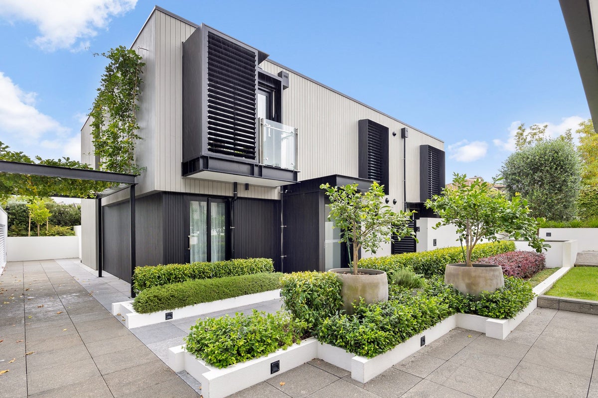 5/236 Kepa Road, Mission Bay, Auckland - Carousel 1