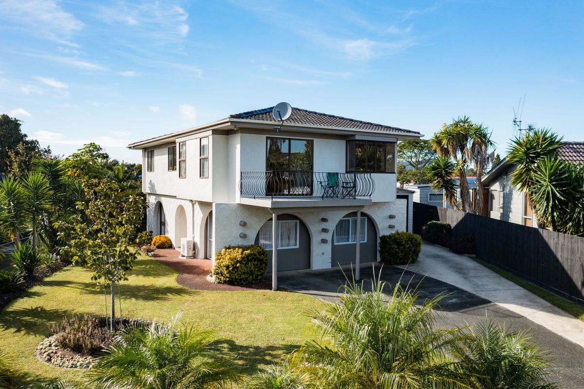 9 Coleridge Place, Tikipunga, Whangarei - Carousel 1