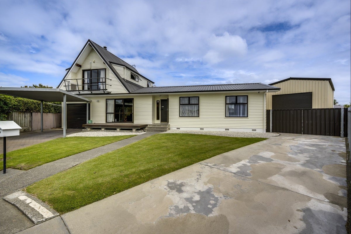 13 Shearer Place, Pirimai, Napier - Carousel 1