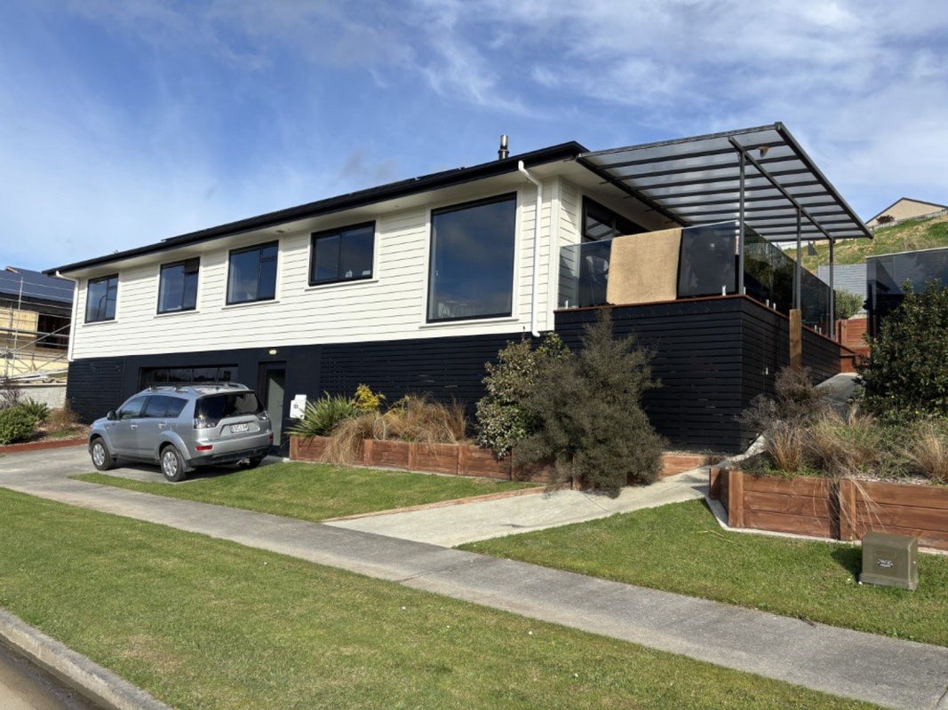 123 Cashmere Drive, Fitzherbert, Palmerston North - Carousel 15