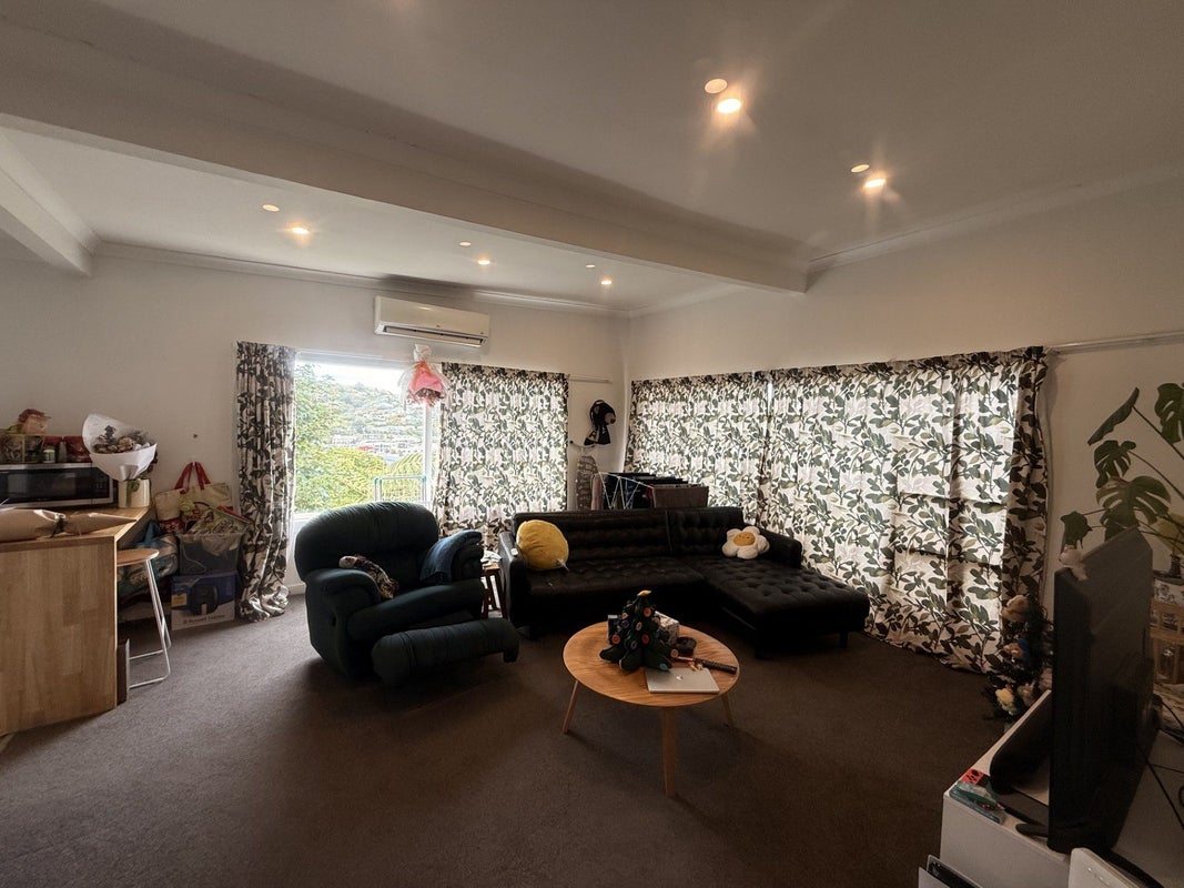 2 Braemar Terrace, Johnsonville, Wellington - Carousel 2