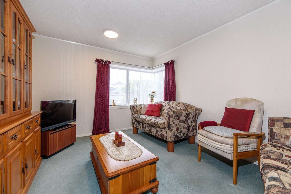 2/3 Cullen Avenue, Mount Roskill, Auckland - Carousel 2