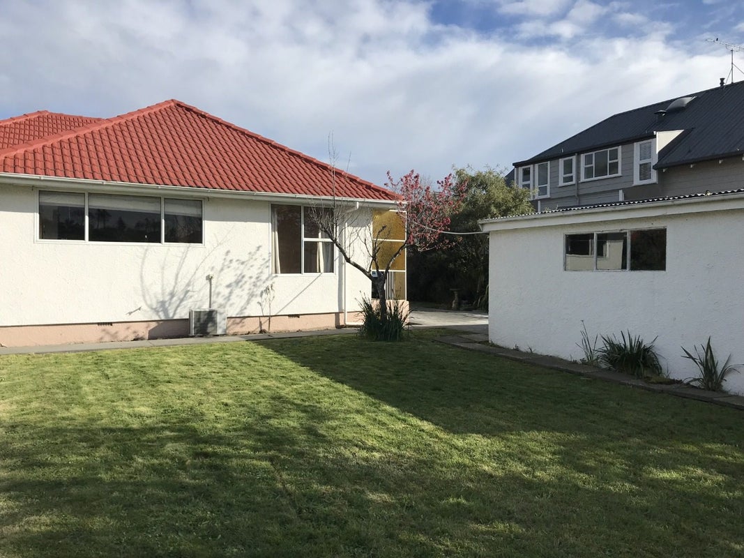 7A Albert Terrace, Saint Martins, Christchurch - Carousel 13