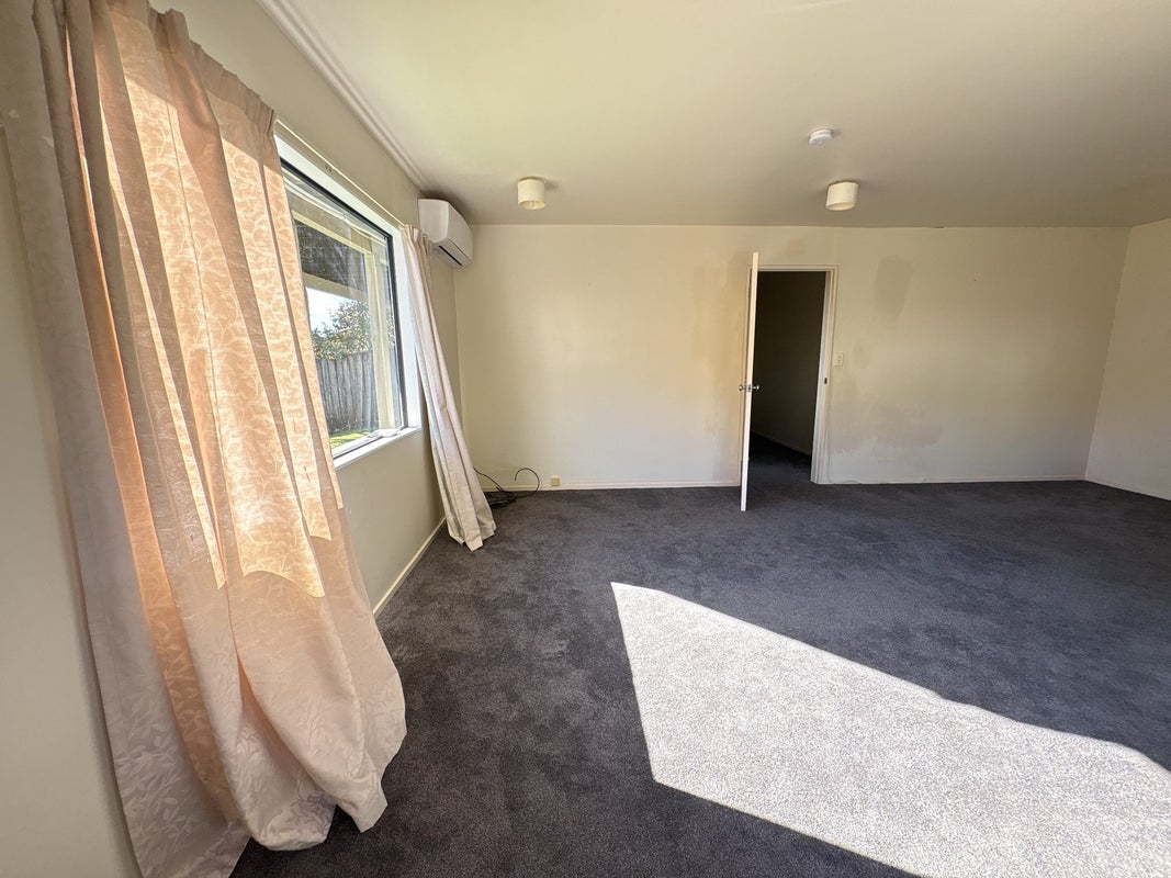 33 Bronzewing Terrace, Unsworth Heights, Auckland - Carousel 2