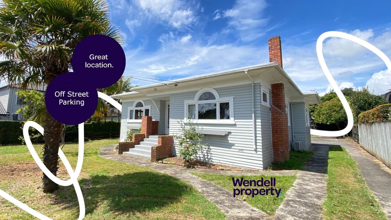 32 Queensway, Three Kings, Auckland - Carousel 1