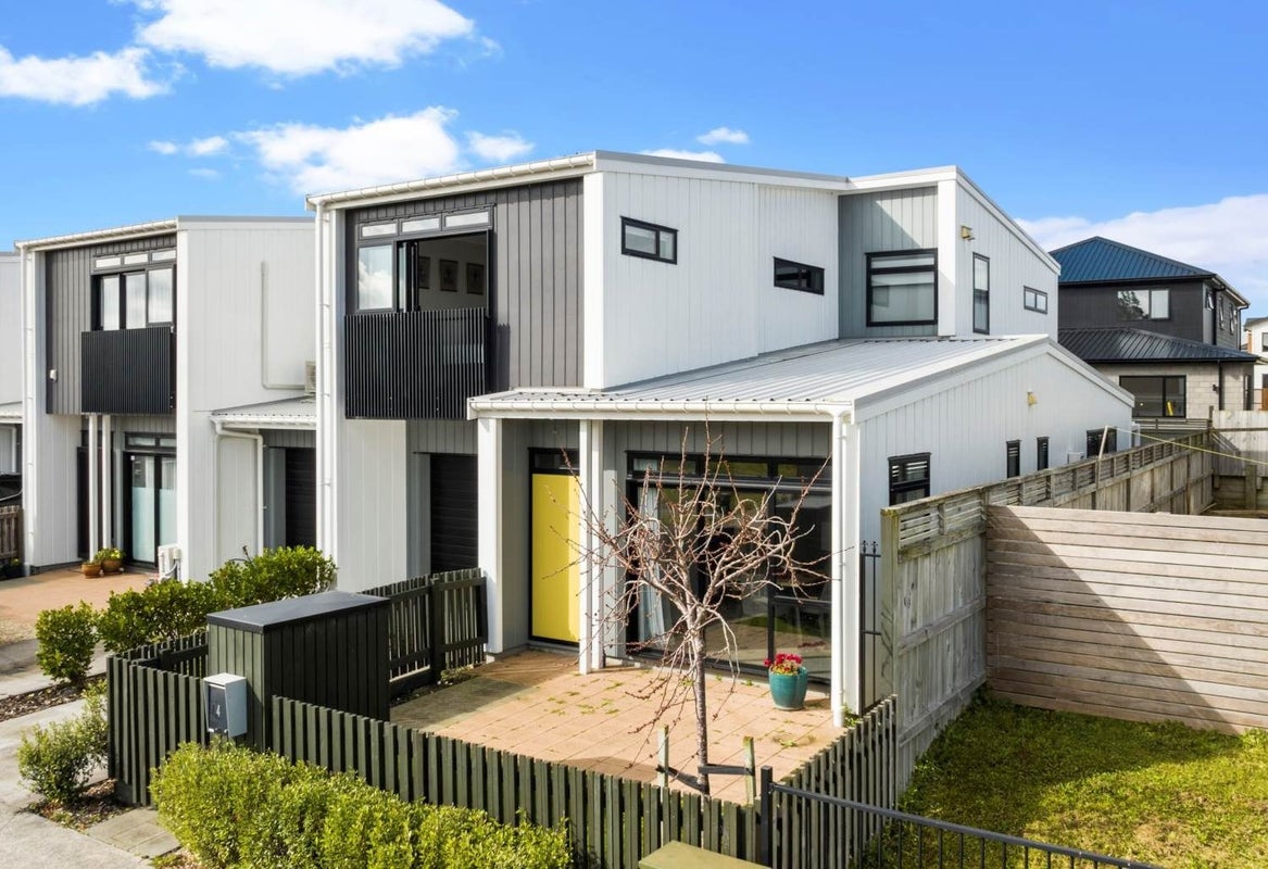 4 Nohoanga RD, Rosehill, Papakura - Carousel 12