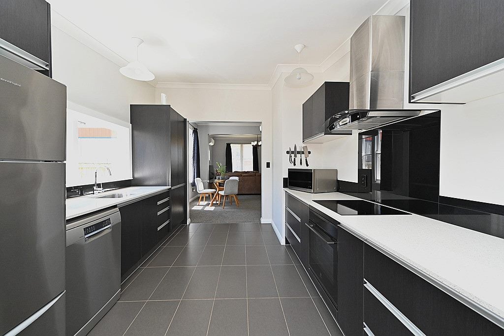 117 Wellesley Road, Napier South, Napier - Carousel 1