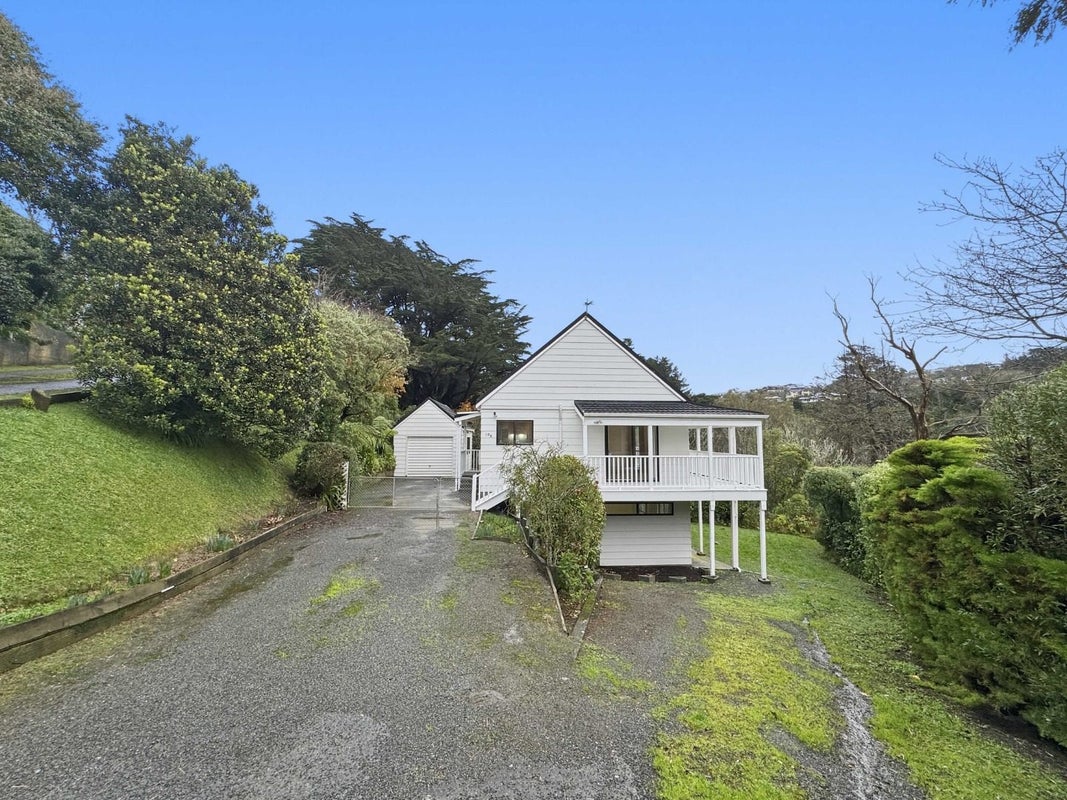 10A Wingfield Place, Churton Park, Wellington - Carousel 24
