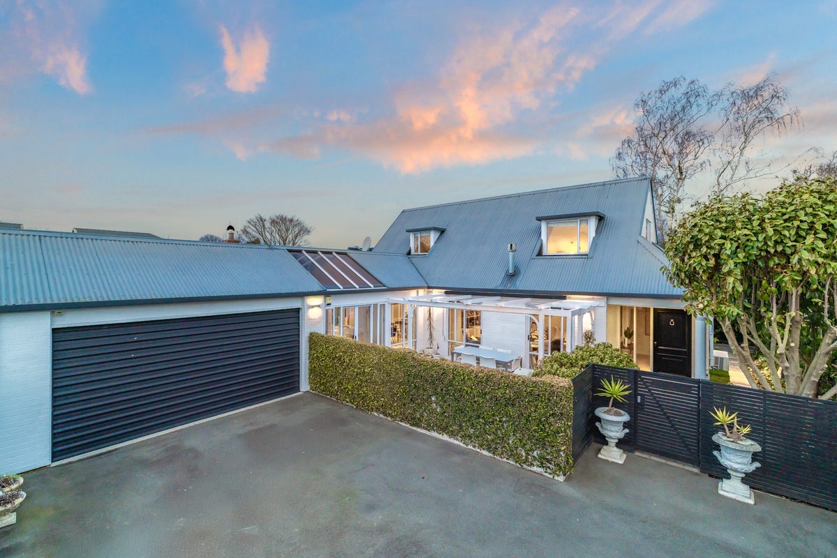 20 Leinster Road, Merivale, Christchurch - Carousel 25