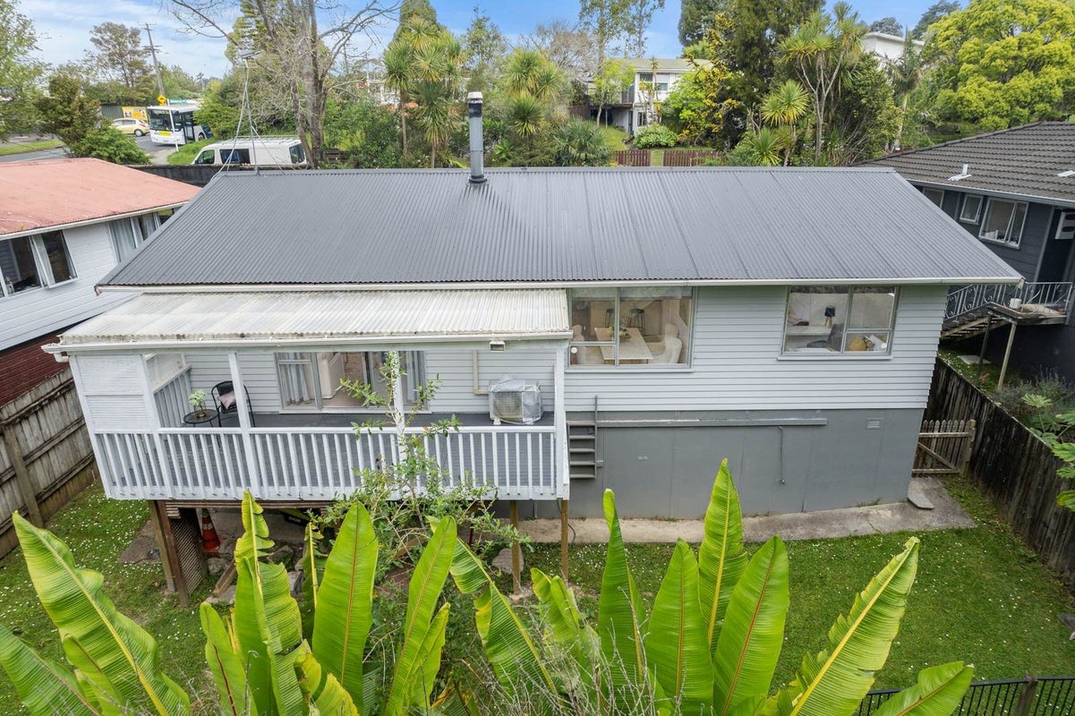 3 Willowbrook Place, Titirangi, Auckland - Carousel 2