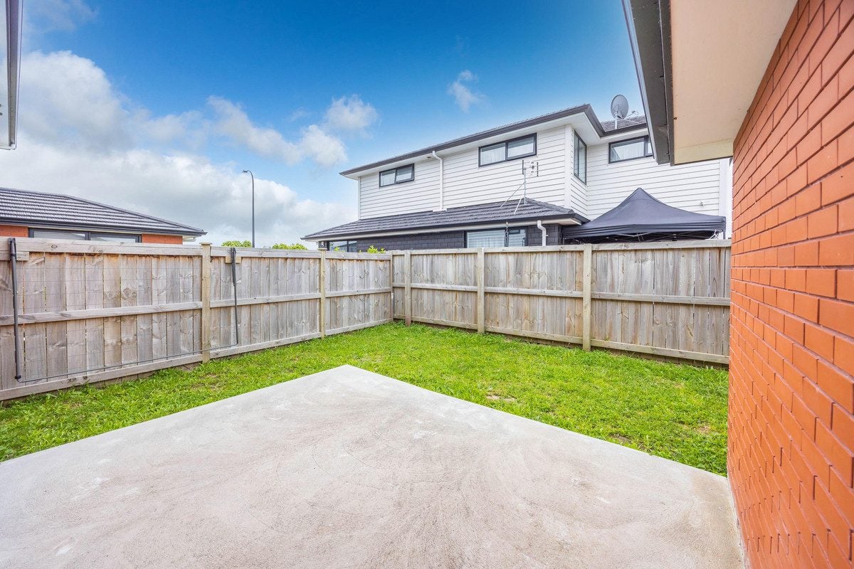 2/57 Waireka Road, Rototuna North, Hamilton - Carousel 43