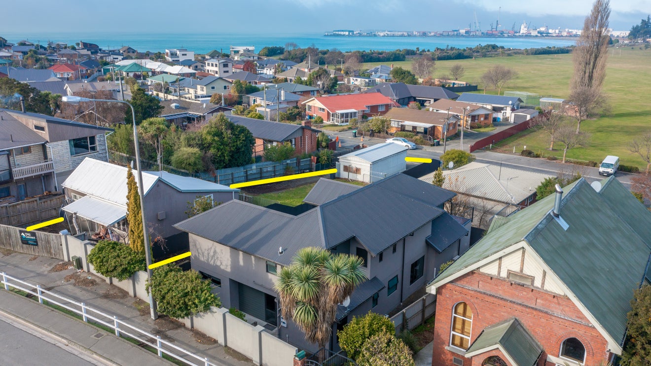137 Evans Street, Waimataitai, Timaru - Carousel 1
