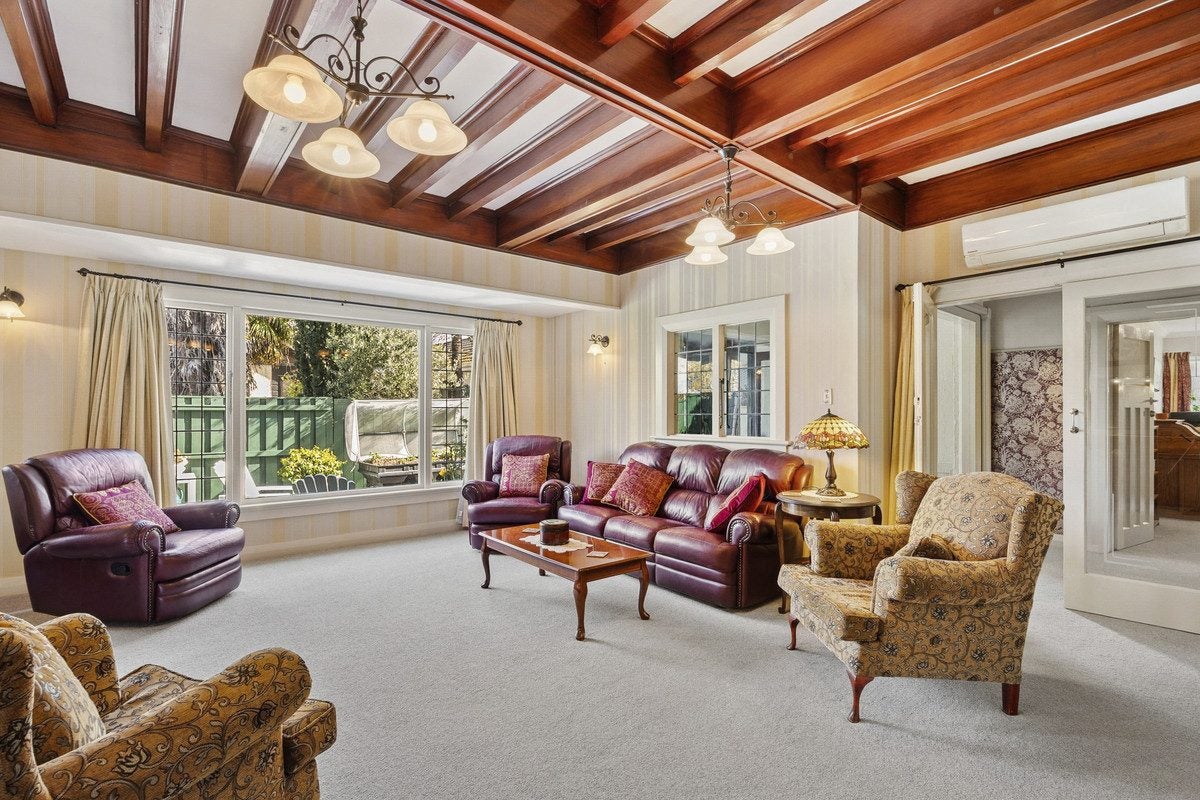 217 Musselburgh Rise, Andersons Bay, Dunedin - Carousel 2