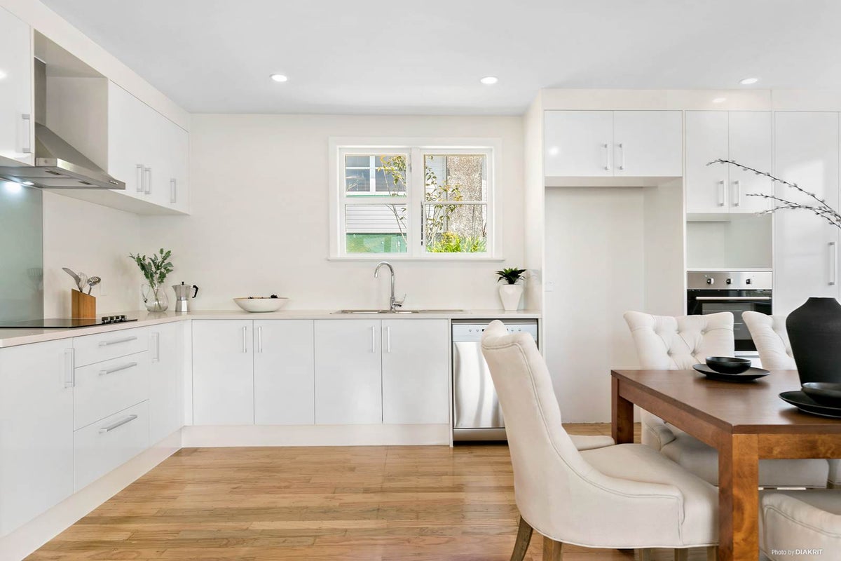 60B Woodglen Road, Glen Eden, Auckland - Carousel 2