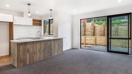 43B Heathfield Avenue, Puketaha, Hamilton - Carousel 2