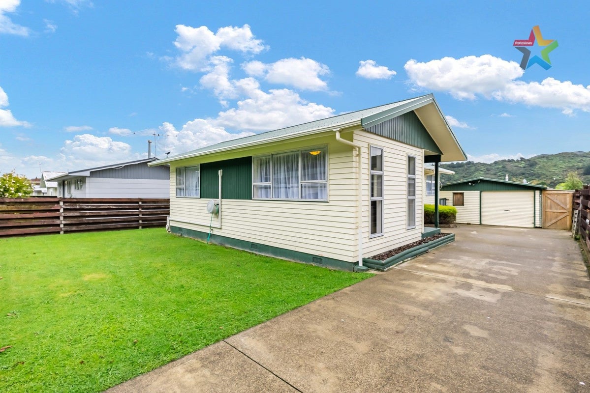 27 Trelawney Road, Wainuiomata, Lower Hutt - Carousel 1