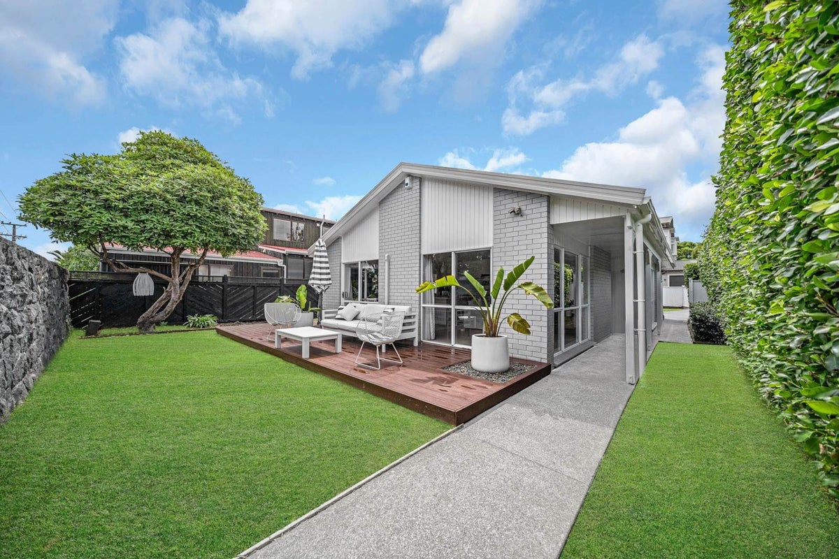 29A Marsden Avenue, Mount Eden, Auckland - Carousel 1