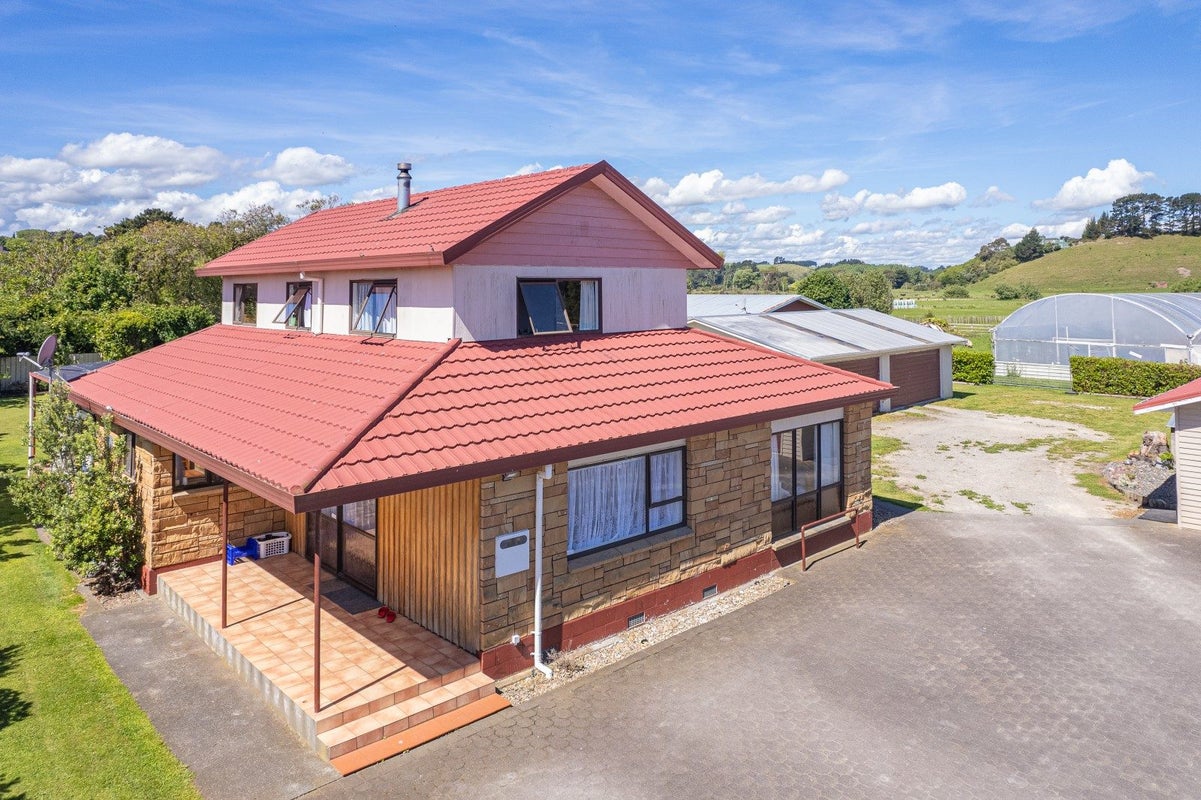 57 Wikitoria Road, Putiki, Whanganui - Carousel 2