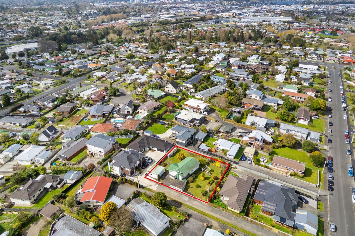 26 Waimarie Street, Nawton, Hamilton - Carousel 2