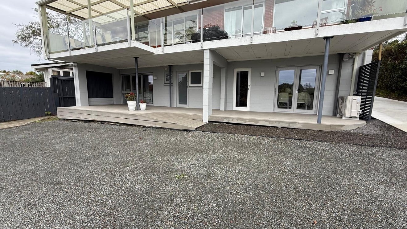 57 Jaemont Avenue, Te Atatu South, Auckland - Carousel 17