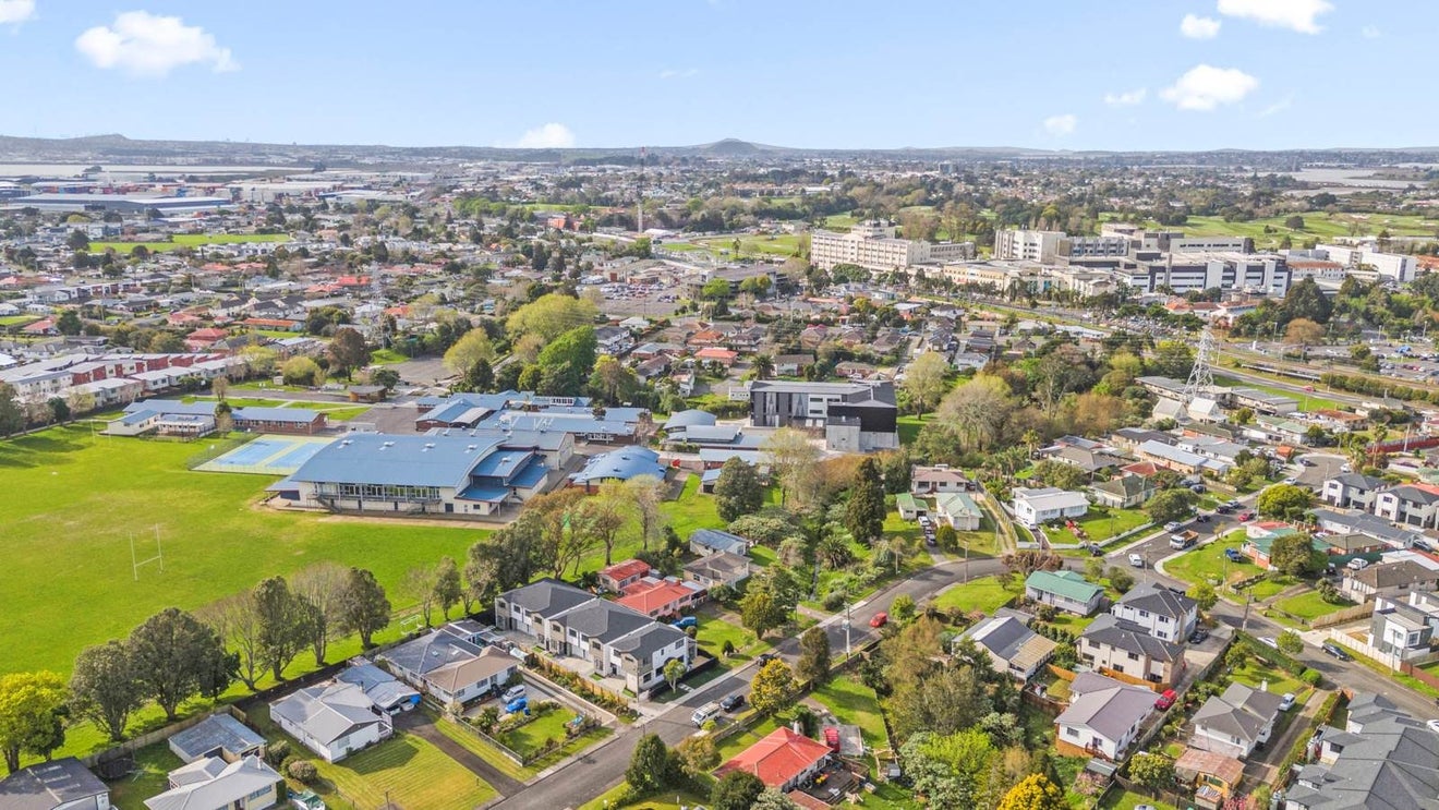 23C Eden Street, Mangere East, Auckland - Carousel 11